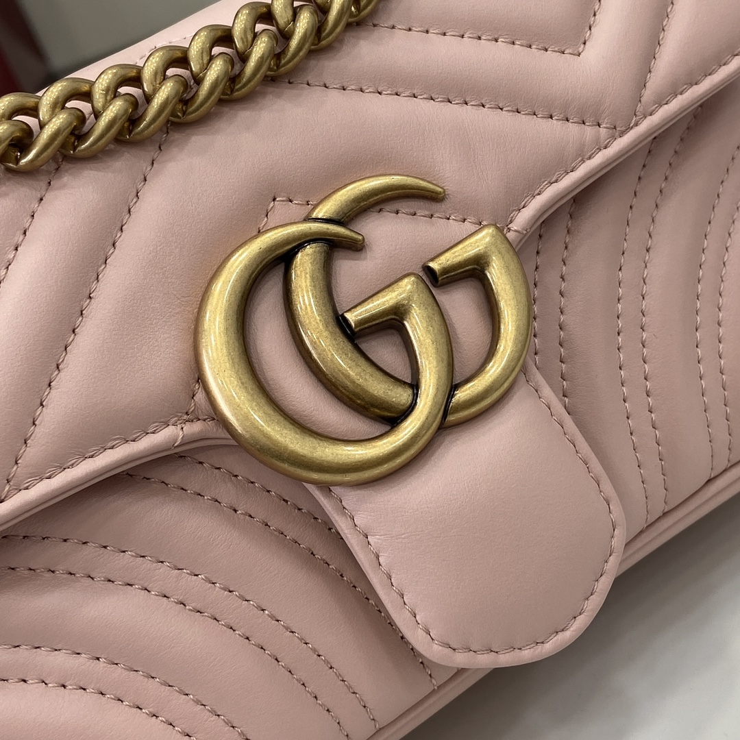 Gucci about 0.6 kg. Model number:446744. Dimensions: 22 (W) x 13 (H) x 6cm (D) Color: Light pink full leather/premium original leather. Italian creation Model height 177 cm - Image 9