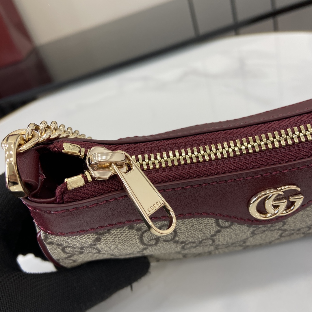 Gucci GG Emblem series mini shoulder bag Model:818763. Size: 19 (W) x 10 (H) x 3.5cm (D) Color: brown gum red leather cat/original leather. - Image 4