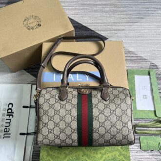 Gucci Ophidia series mini handbag Model:772061. Size: 17.5 (length) x 26.5 (width) x 14cm (thickness) Color: Brown/PVC