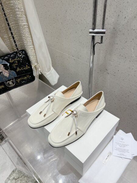 The row Classic Loafers