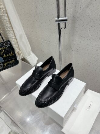 The row Classic Loafers
