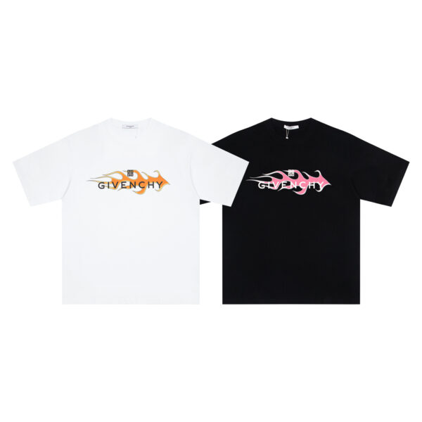 Givenchy GVC 2024 New Flame Print T-Shirt Made from 50-thread double-ply fabric for extra durability and softness Model Number: MLAM014