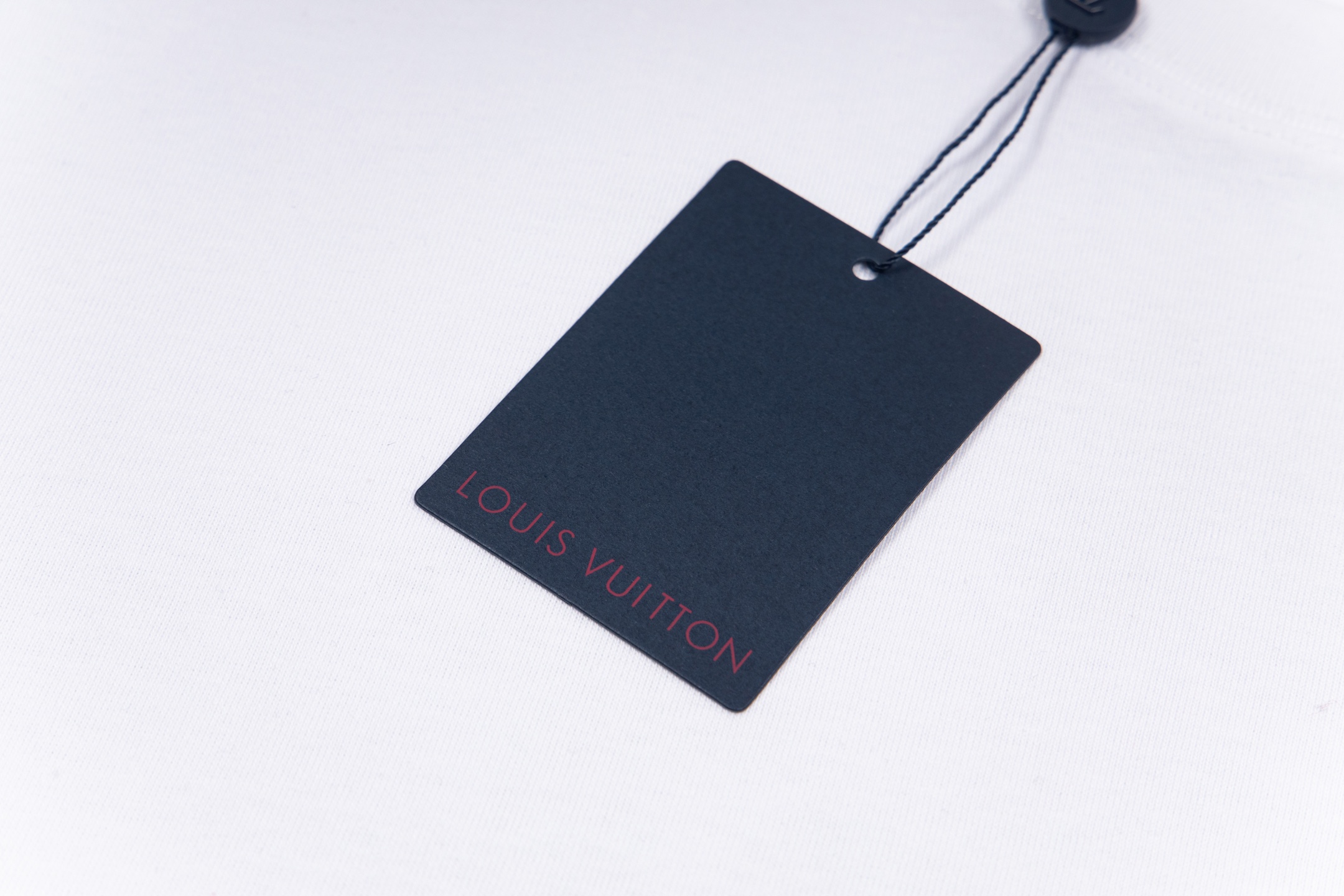 LOUIS VUITTON 2025S New Collection Runway Graffiti Letter Logo Print T-shirt ✔️ Design Details: Fabric: 280g 36-count active eco-friendly fabric - Image 8