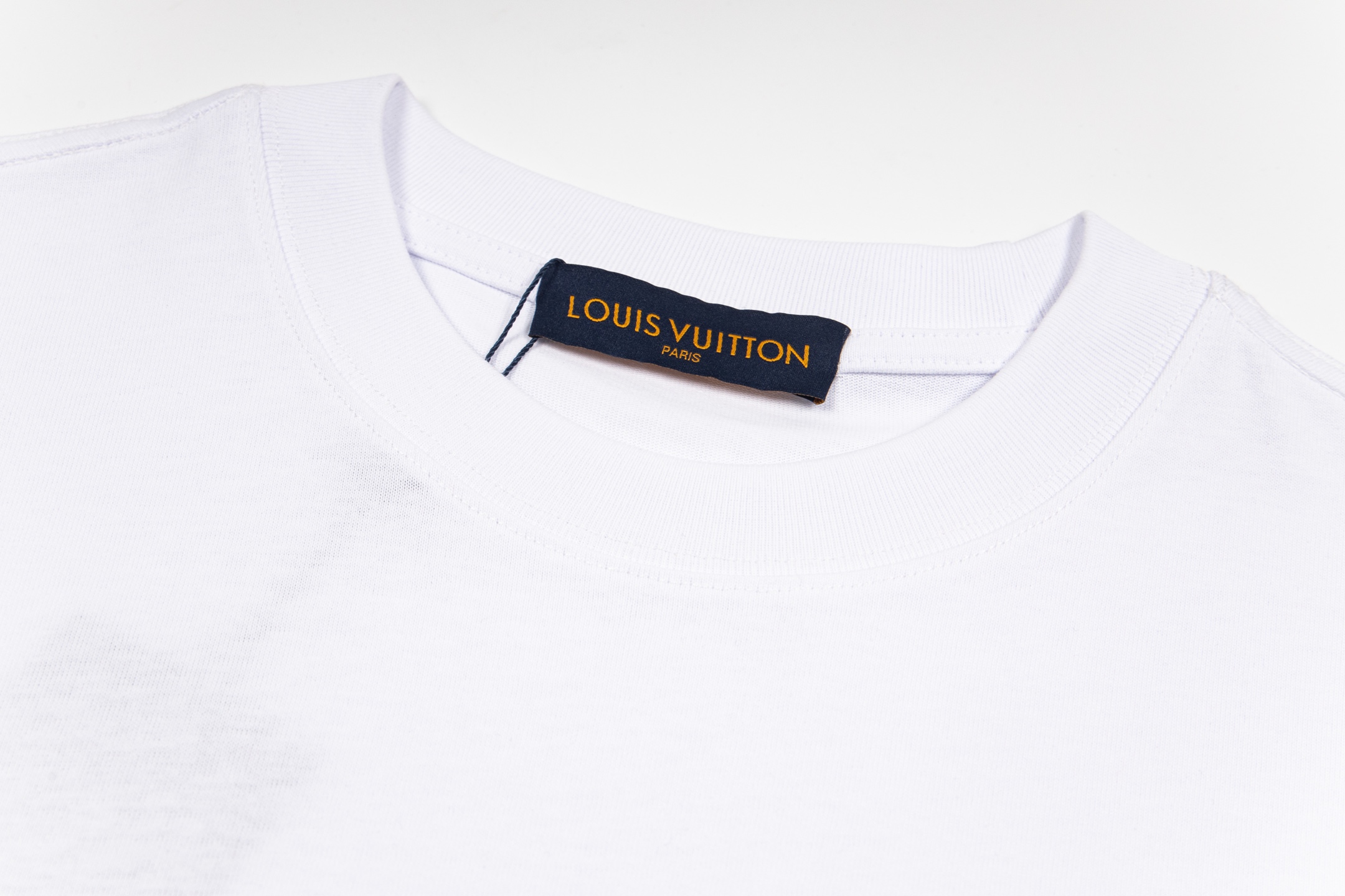 Louis Vuitton / 2025 New Arrival: Cloud Ink Large Logo T-shirt - Image 5
