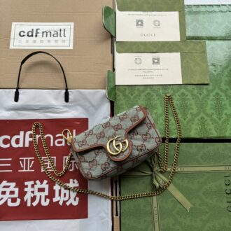 Gucci GG Marmont series denim small shoulder bag Model:783141. Dimensions: 16.5 (W) x 9.5 (H) x 4.5 cm (D) Color: Brown/Light Blue Canvas