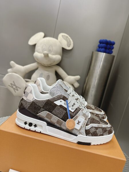 LOUIS VUITTON Trainer