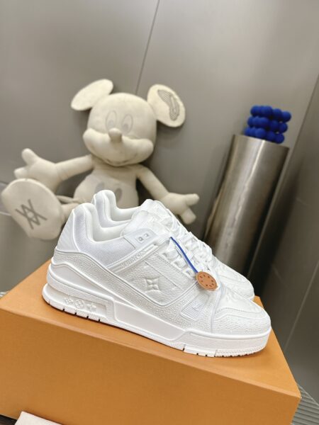 LOUIS VUITTON Trainer