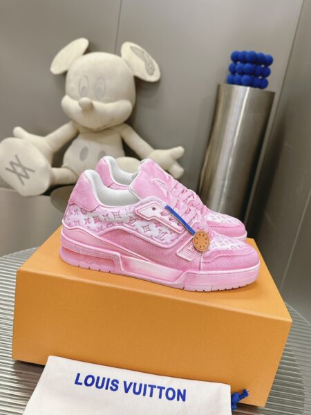 LOUIS VUITTON Trainer