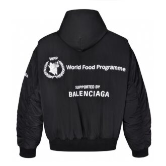 BLCG 23FW WFP Flight Cotton Jacket Item Number: JJA Outer fabric is custom-made 70D high-density Taiwanese NC twill fabric (100% nylon) Insulated with 1000g cotton padding