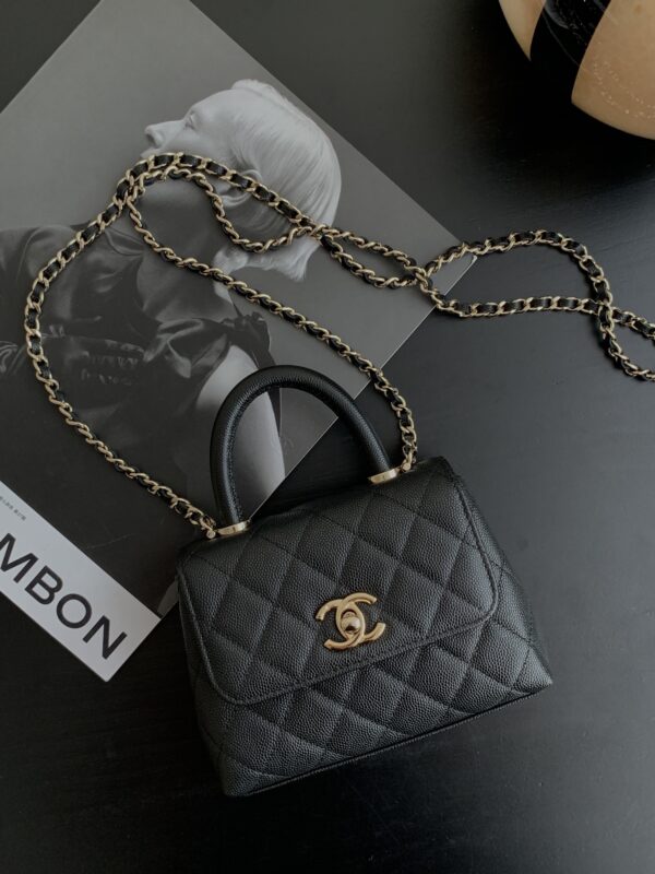 Chanel 24K Mini Coco Handle in Black Premium Platinum Edition 💎✨ Size: 11.5 × 14.5 × 5.5 cm
