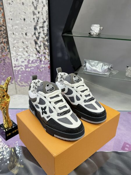 LOUIS VUITTON Trainer