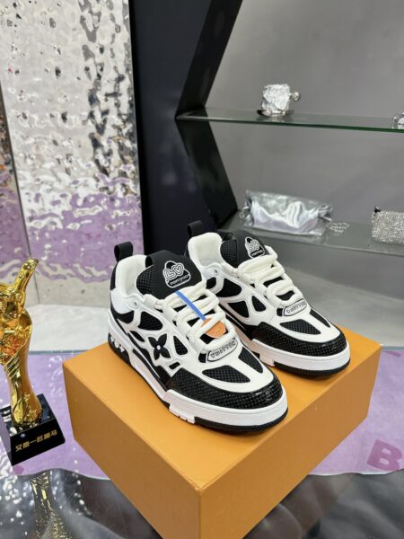 LOUIS VUITTON Trainer