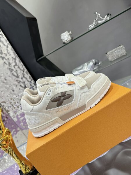 LOUIS VUITTON Trainer