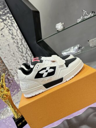 LOUIS VUITTON Trainer