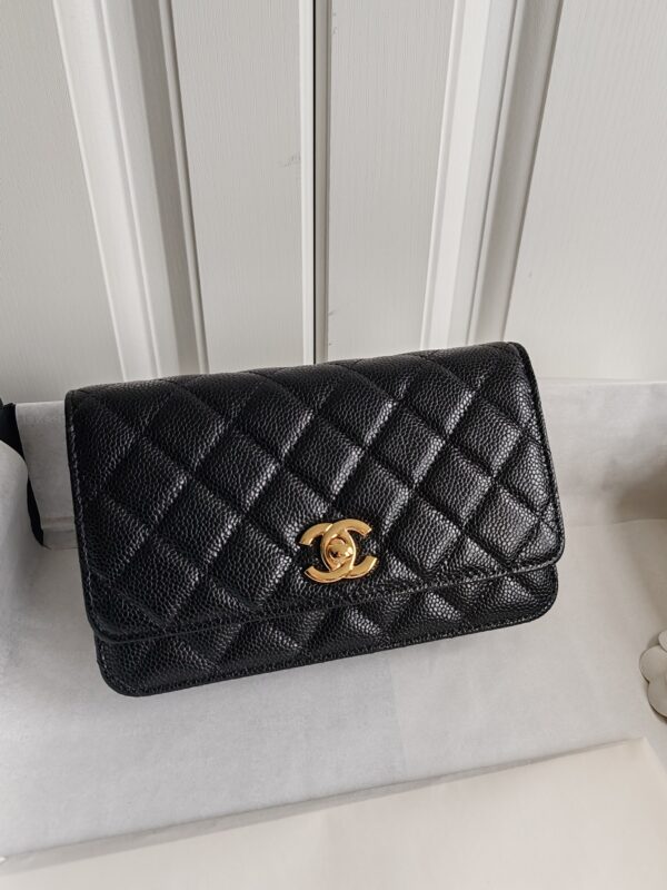 Chanel Button WOC with Ball Pattern / Lambskin Model: 0253