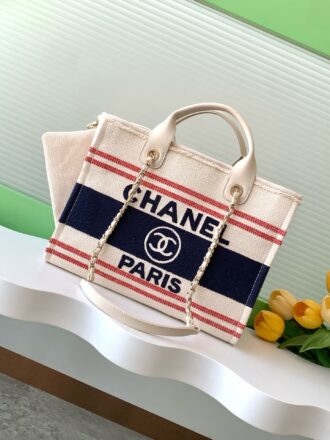 Chanel 25c early spring beach bag 🏖️ 🍋Super holiday feeling🤩🏄‍♀️Medium size Model No.AS3351 Size 34