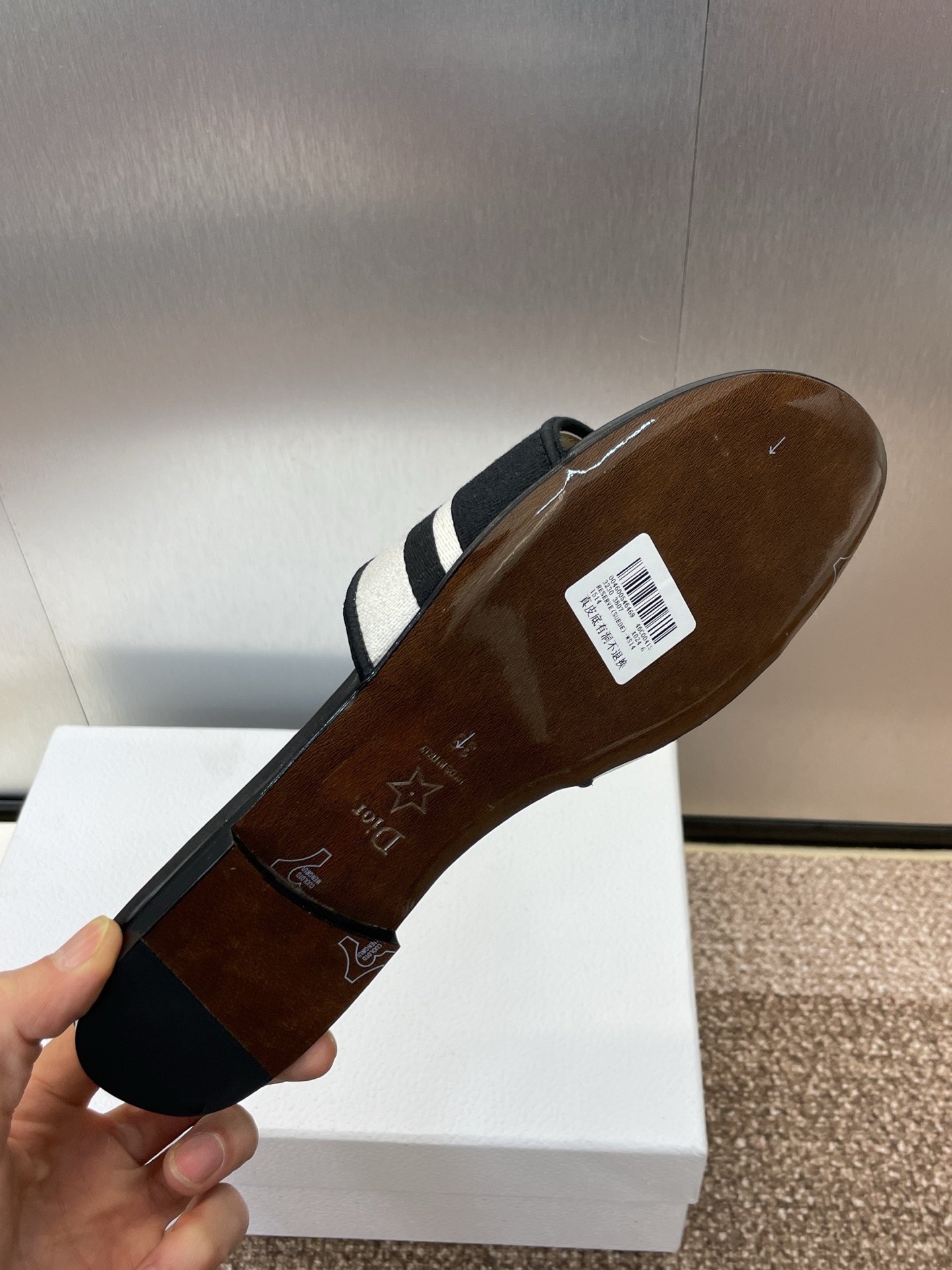 Dior 2025 Spring/Summer New Color-Blocked Slide Sandals - Image 3