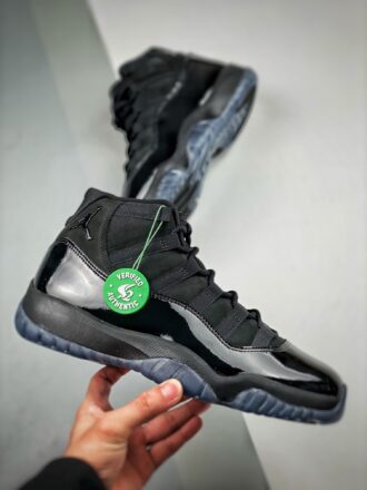 Air Jordan Retro Cap and Gown “Pure Original