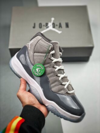 Air Jordan Retro Cap and Gown “Pure Original
