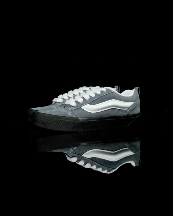 Vans Knu Skool