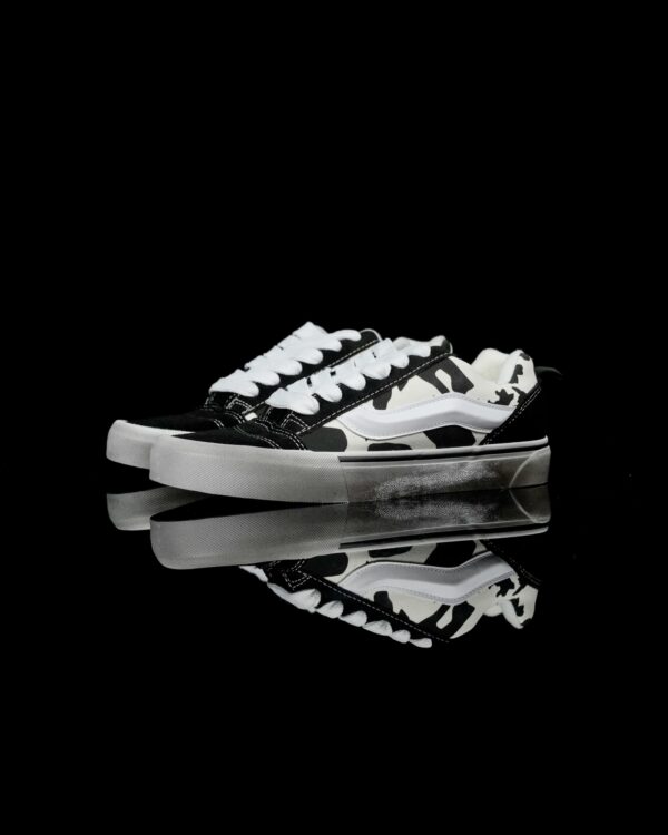 Vans Classics Knu Skool