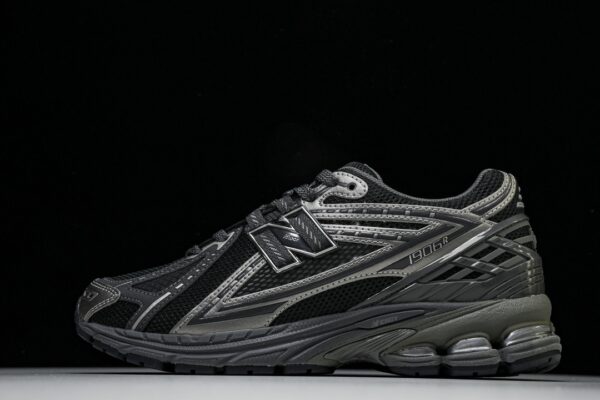 (Pure Original) New Balance MRES