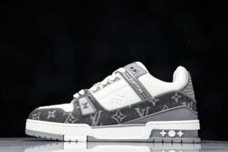 ()Louis Vuitton LVTrainer