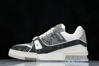 (Pure Original)LV/Trainer Pure Original� () LV Tariner s ，！！ Size：