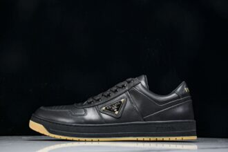 Prada/Downtown Nappa D PRADA() PU Size