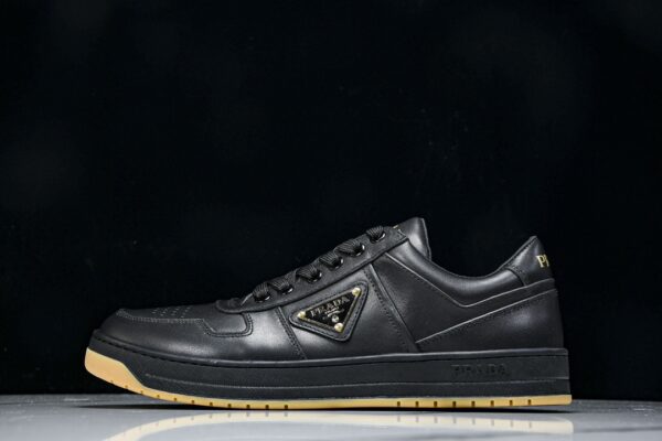 Prada/Downtown Nappa D PRADA() PU Size
