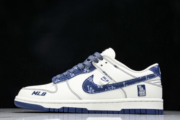Nk SB Dunk Low MLB- DJ-