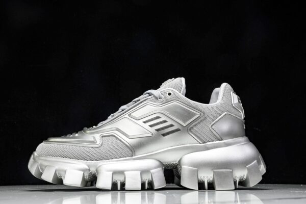 Prada/ Cloudbust Thunder