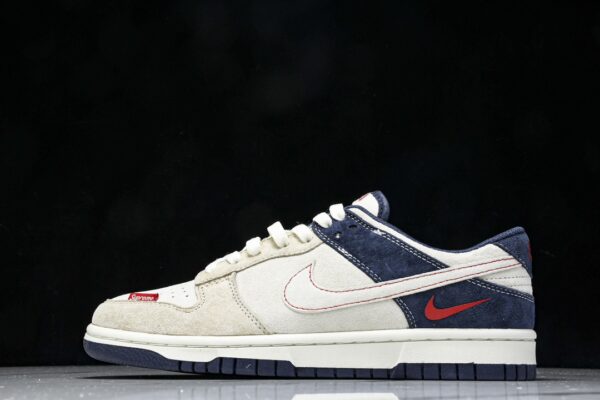 Nk SB Dunk Low Supreme- DJ-