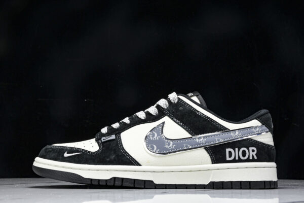 Nk SB Dunk Low DJ-