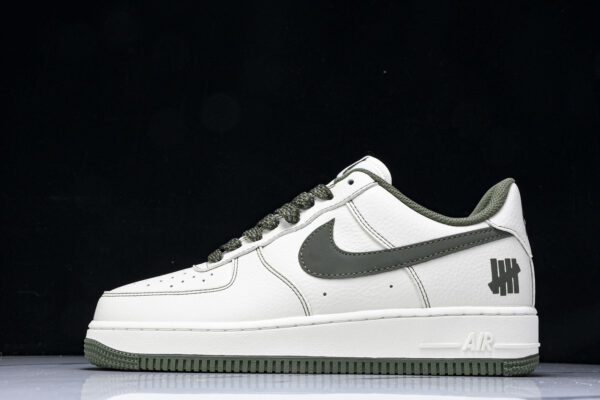 Undefeated x Nk Air Force ' Low UN-